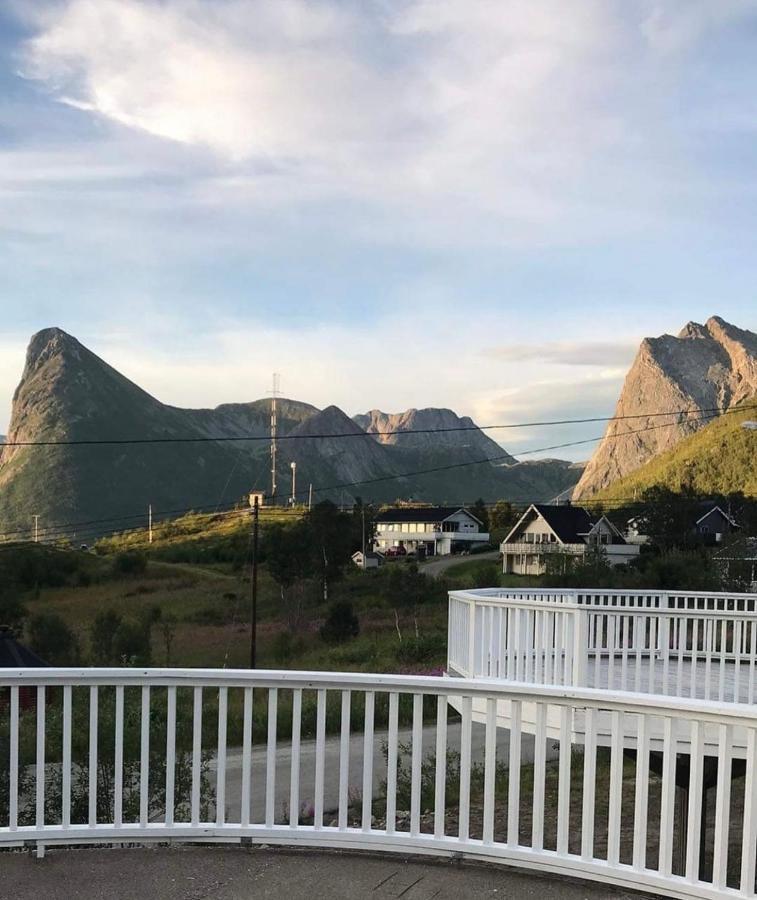 Senja Living Lejlighedshotel Stonglandseidet Eksteriør billede