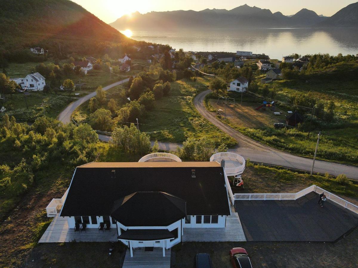 Senja Living Lejlighedshotel Stonglandseidet Eksteriør billede